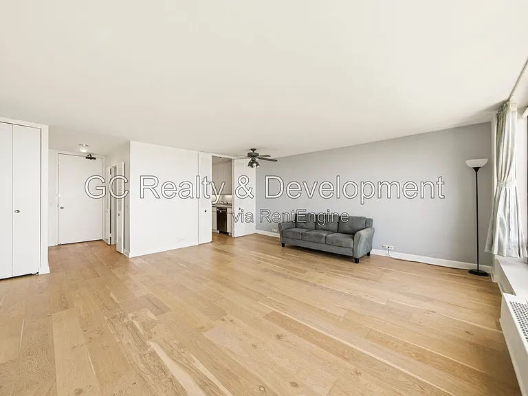 5445 N Sheridan Rd #2810 — Photo 3