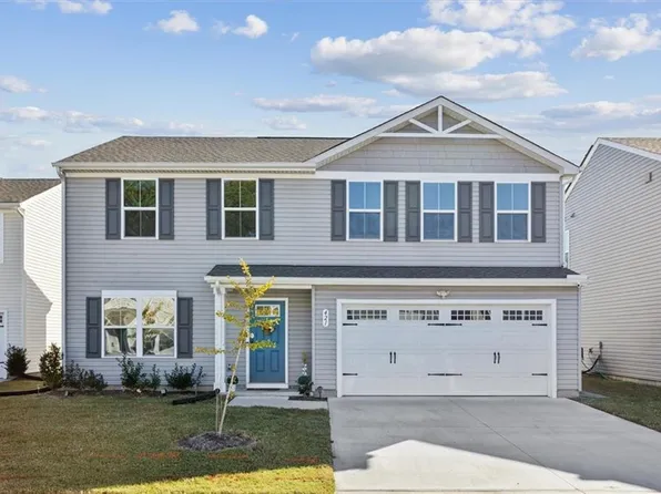 421 Forecastle Street, Portsmouth, VA 23701