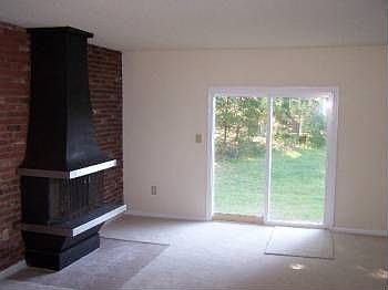 2nd image of 301 Wilmont St