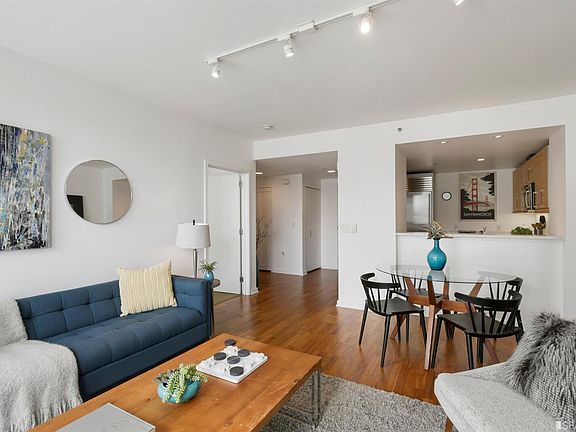 3rd image of 555 4th St Unit 842