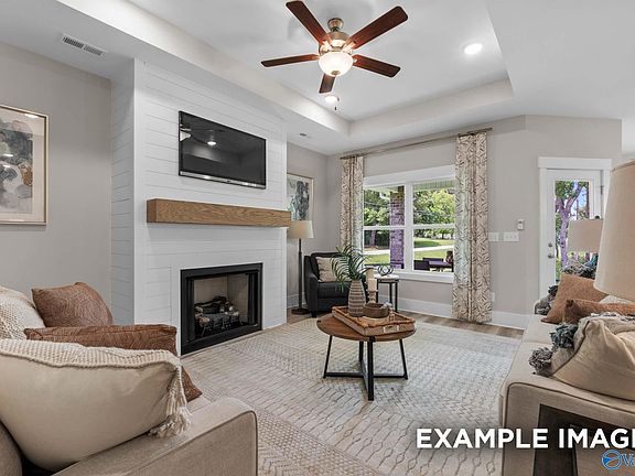 2nd image of 218 Berry Hill Dr