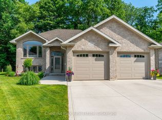 207 2nd St W, Owen Sound, ON N4K 0A6