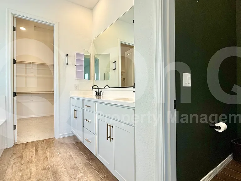 4437 W Mountain Laural Dr — Photo 16