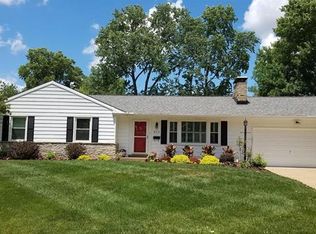 409 Honeysuckle Ln, Saint Louis, MO
