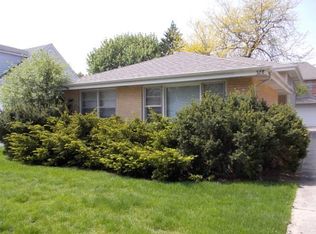 328 Parkside Ave, Itasca, IL 60143