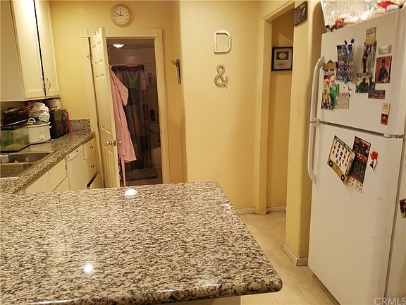5th image of 2508 Elm Ave