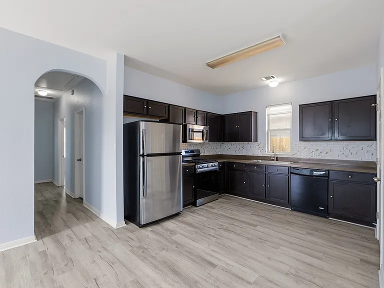 4500 Senda Ln — Photo 9