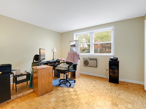 3rd image of 5220 Oakton St APT 103