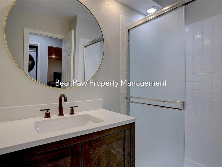 23518 Pondview Pl — Photo 12
