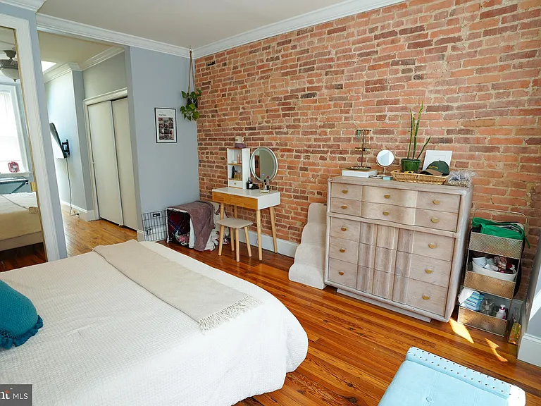 712 S Linwood Ave — Photo 12