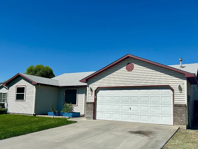 7 S Honey Dr — Photo 2