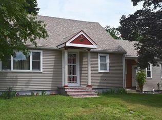1 Albert Rd, Weymouth, MA 02189