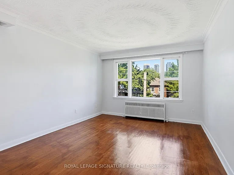 46 Albert Ave #5 — Photo 6