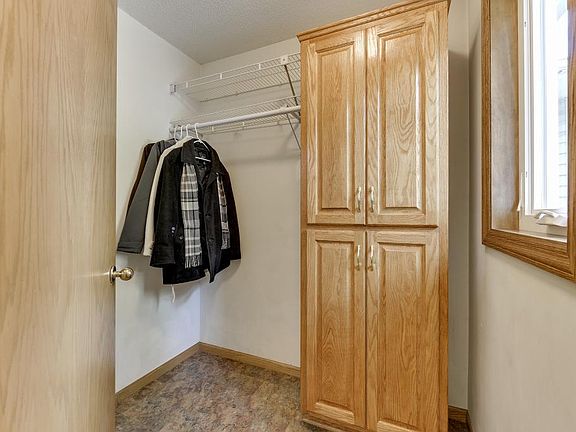 4th image of 6327 Vera Cruz Ln N