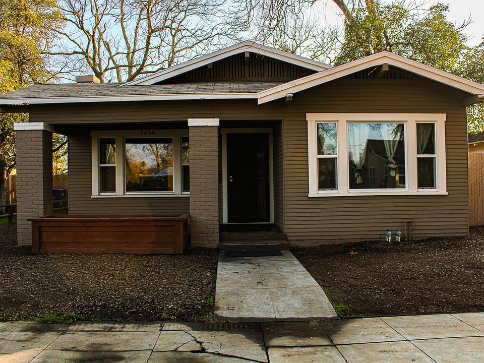 1st image of 1414 E La Salle Ave