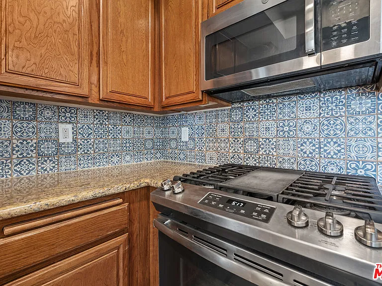 8707 Falmouth Ave #221 — Photo 15
