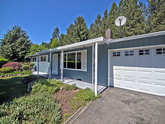 2nd image of 9919 114th St SW