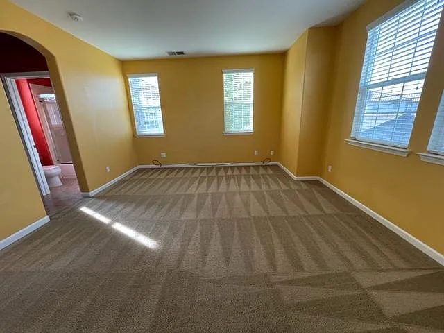 461 W Erics Way photo 1