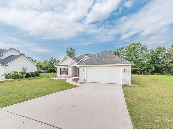 2nd image of 5239 Pleasant Pointe Dr