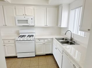 14826 Magnolia Blvd APT 103, Sherman Oaks, CA 91403