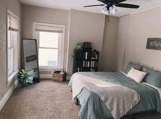 2114 Farnam St APT 4, Davenport, IA 52803