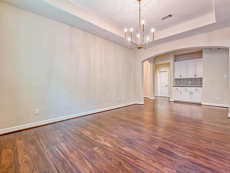 150 W Heritage Mill Cir — Photo 16