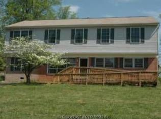 19239 Fuller Heights Rd, Triangle, VA 22172