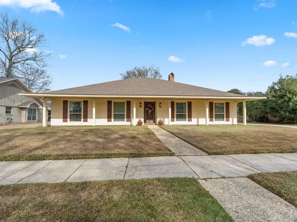 15841 Chickamauga Ave, Baton Rouge, LA 70817