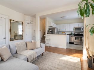 92 Neville Park Blvd #3, Toronto, ON M4E3P8