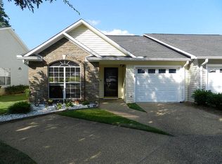 217 Huntington Pointe Dr, Thomasville, GA 31757