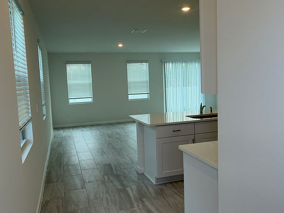 2nd image of 478 Salisbury Cir