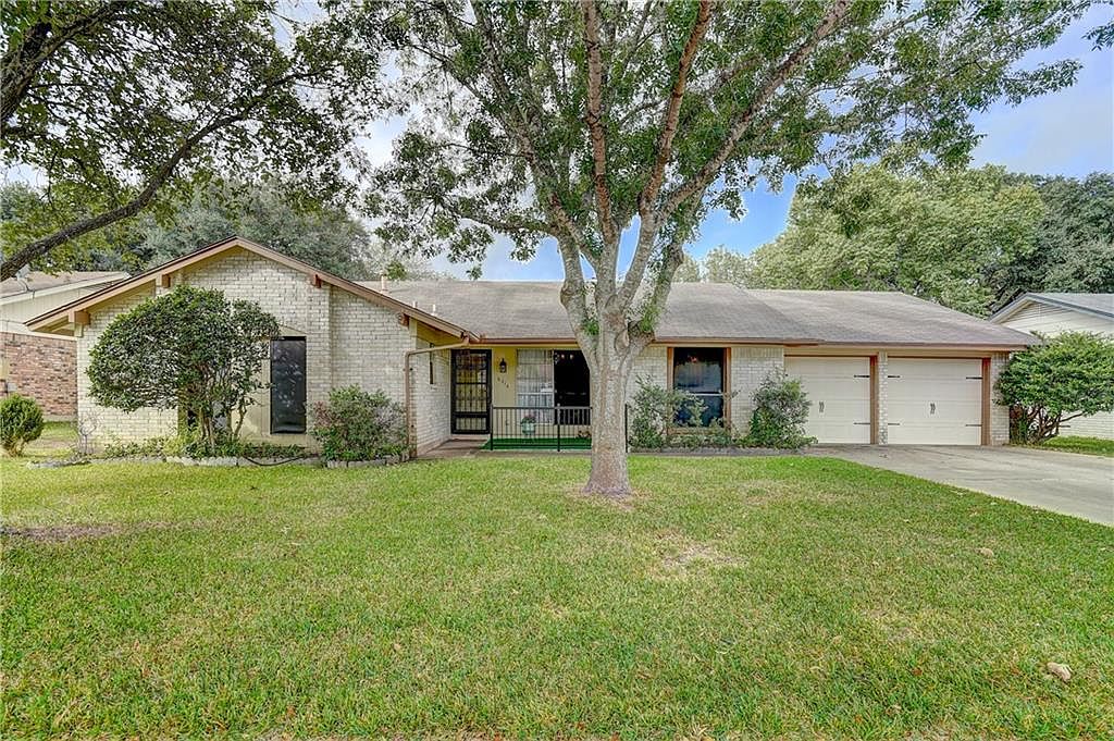 6201 Cannonleague Dr Austin Tx 78745 Zillow
