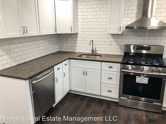3rd image of 161 Bay View Ter APT 1