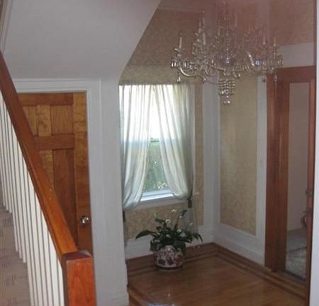 2nd image of 258 Brevoort St