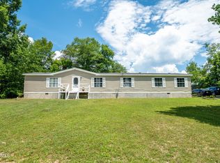 205 Robert Simmons Rd, Graysville, TN 37338