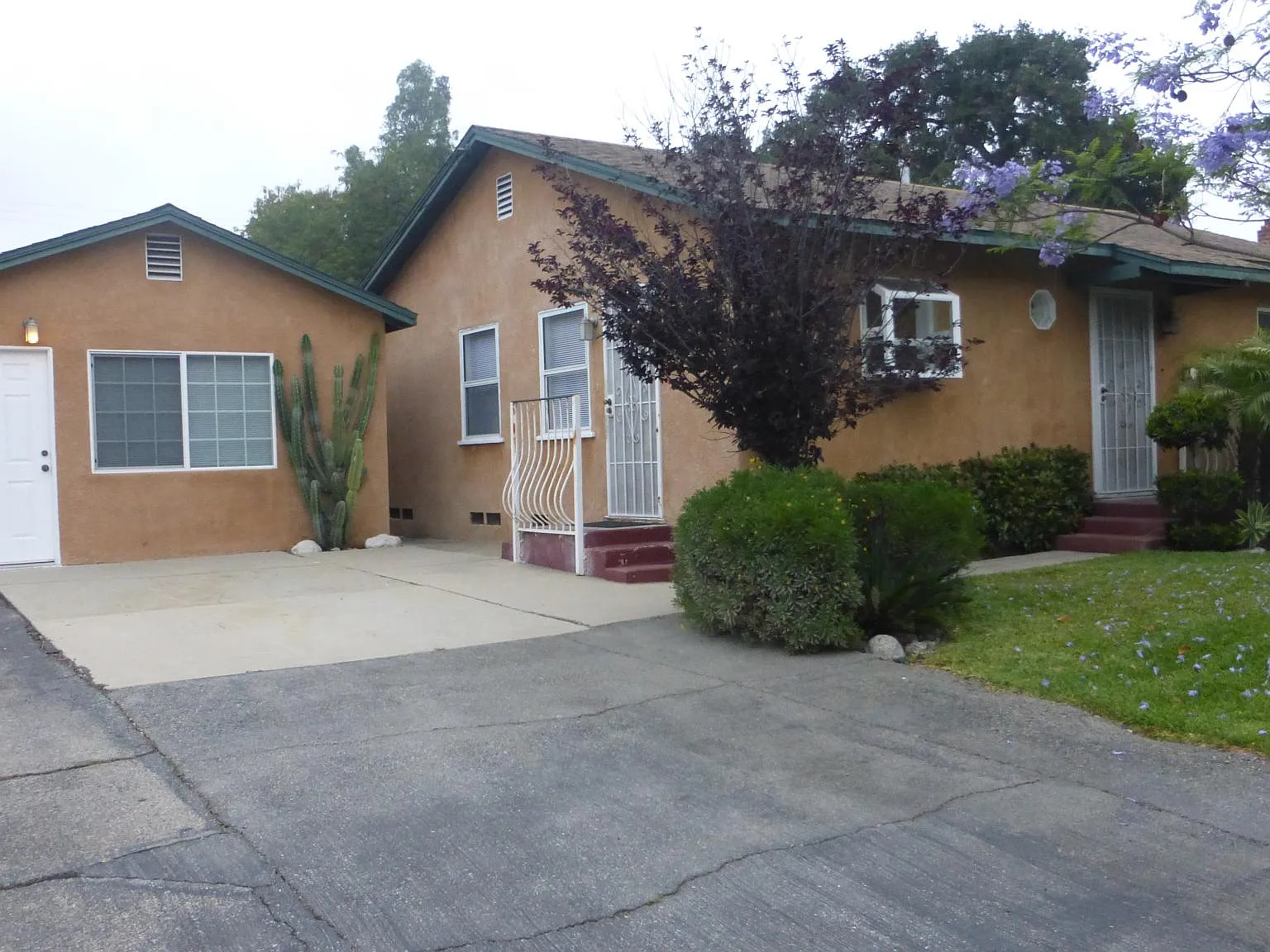 317 Cucamonga Ave — Photo 2