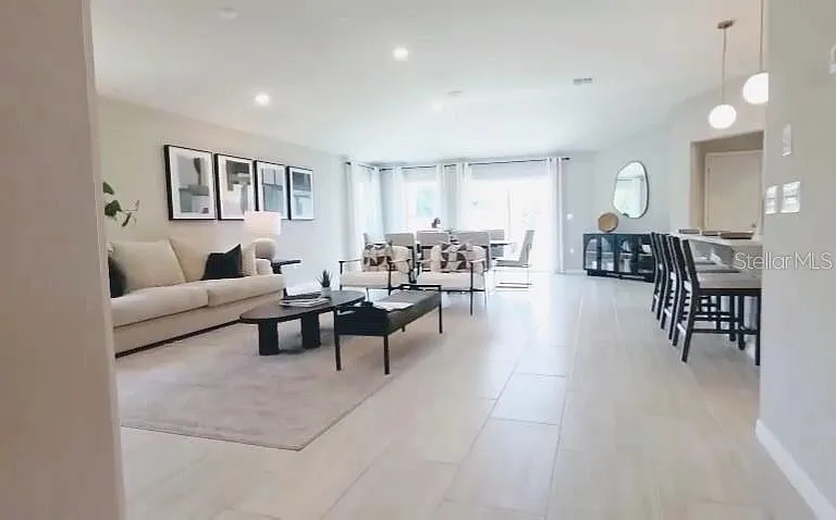 2602 Lola Ln — Photo 14
