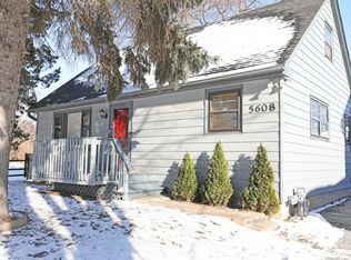 5608 Oak Park Rd, Oakwood Hills, IL 60013