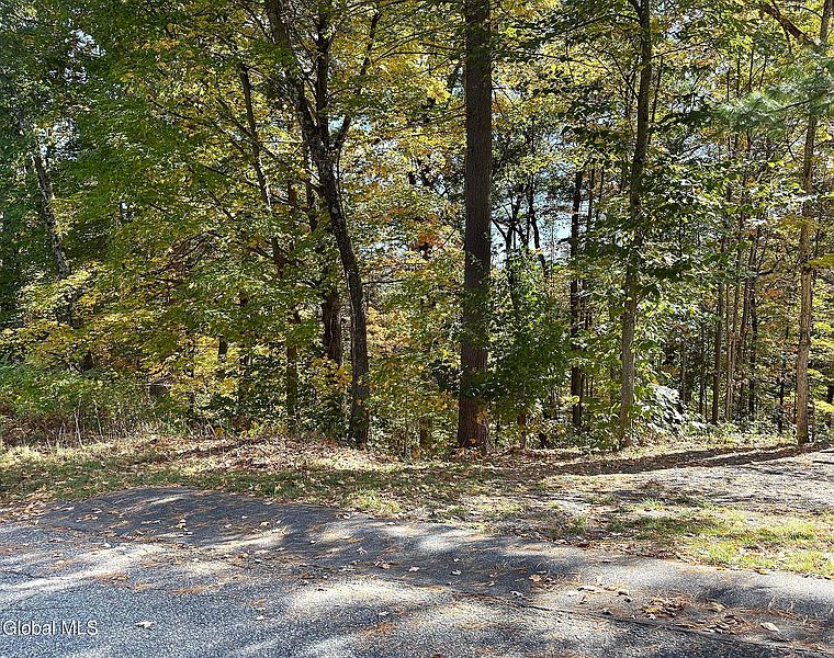 2nd image of 32 Schermerhorn Drive