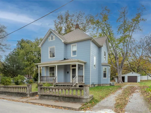 137 S 7th St, Sainte Genevieve, MO 63670