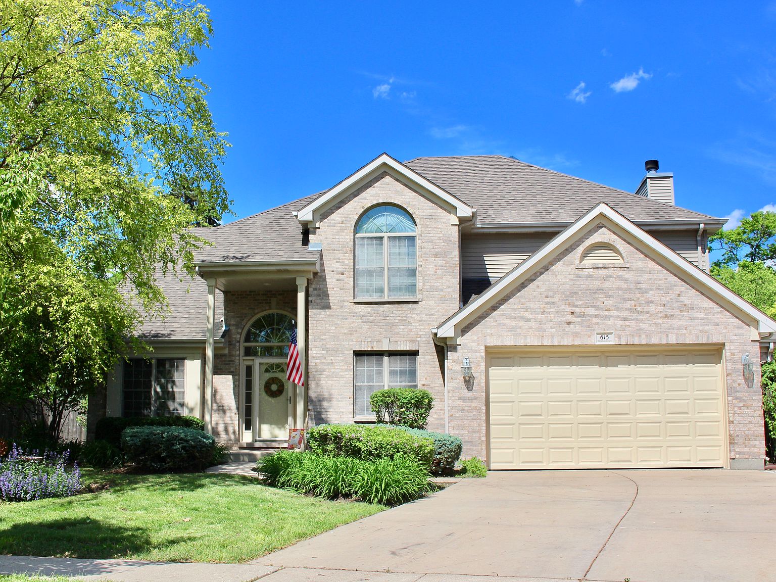 615 Meadow Ct, Elk Grove Village, IL 60007 Zillow