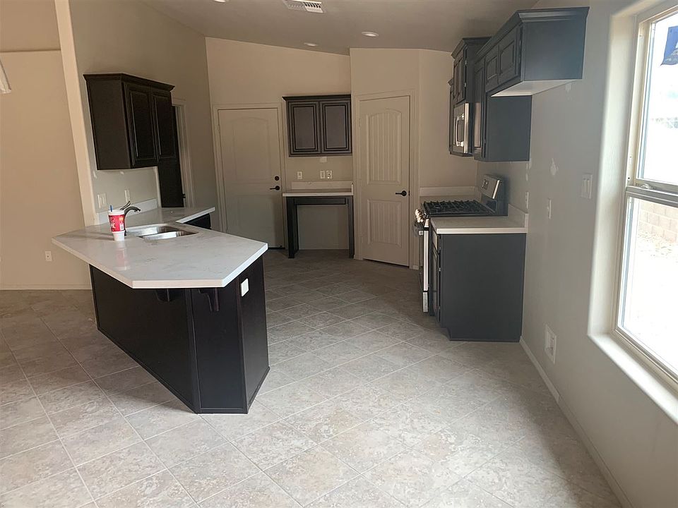 2nd image of 3870 W 37th Pl