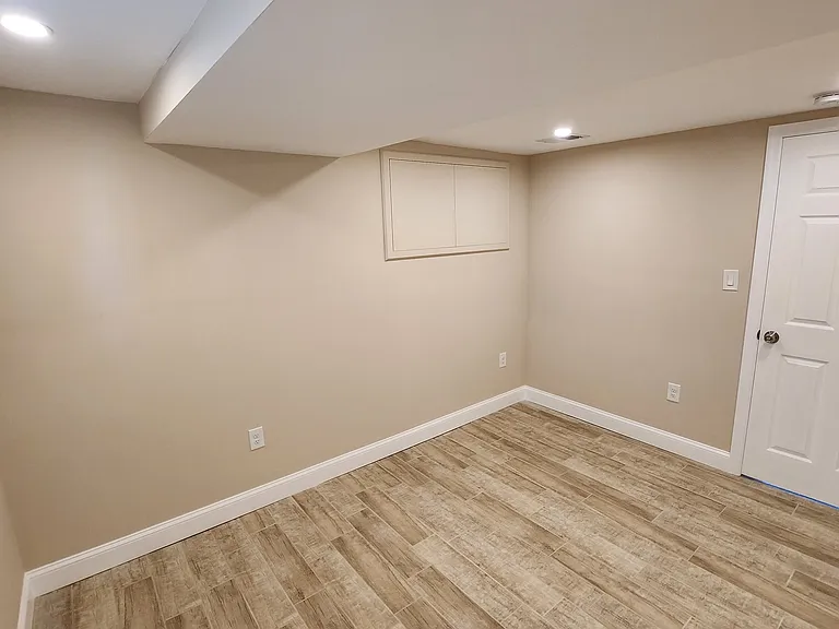 53 Willow Ave #HSE — Photo 14