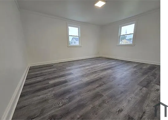 3 bed, 1100 sqft, $1,900 — Photo 4