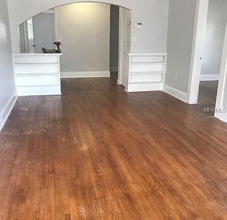 3rd image of 3916 N Dartmouth Ave