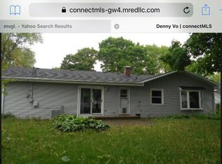 660 Aztec Dr, Carol Stream, IL 60188