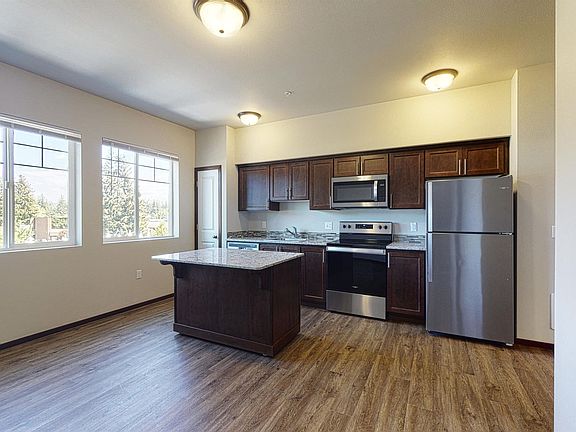 5th image of 3321 173rd Pl NE #1