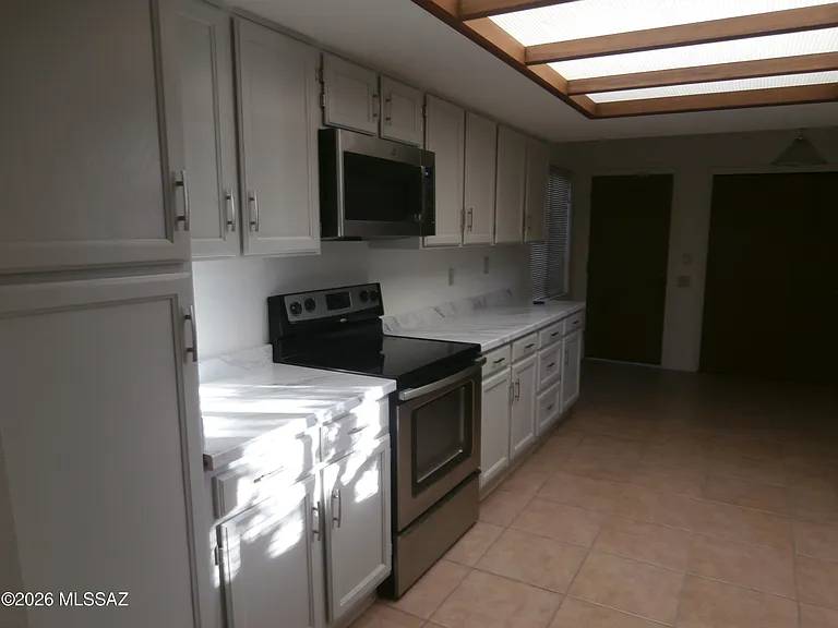 1690 W Retorno De Manana — Photo 10