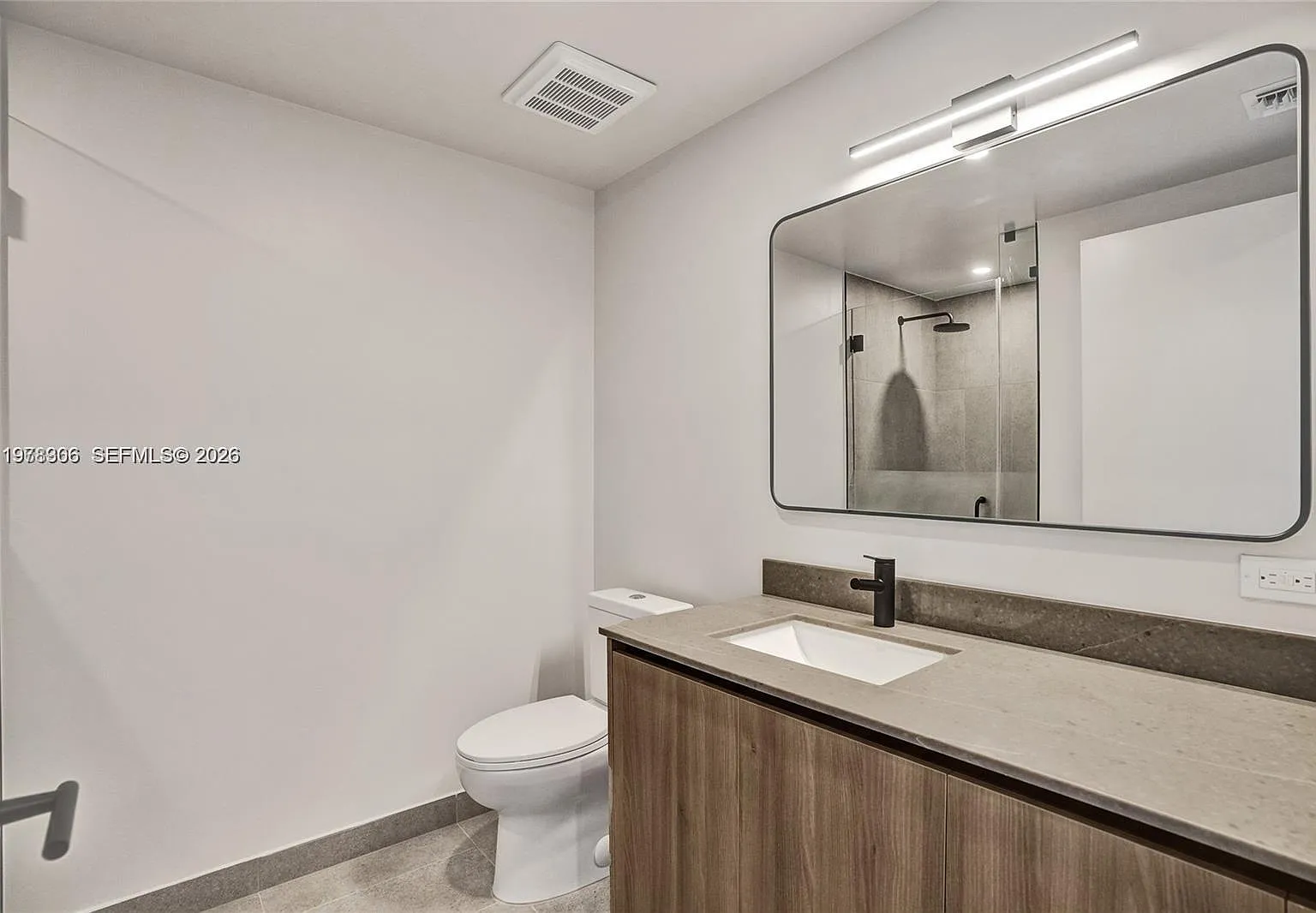 Studio, 1.0 bath, $2,500 — Photo 3