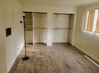 35 San Bruno Ave, Brisbane, CA 94005